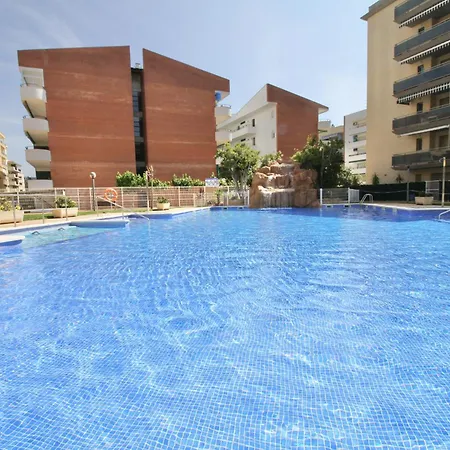 Maldivas Planet Costa Dorada * La Pineda