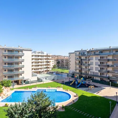 Maldivas Planet Costa Dorada Apartment