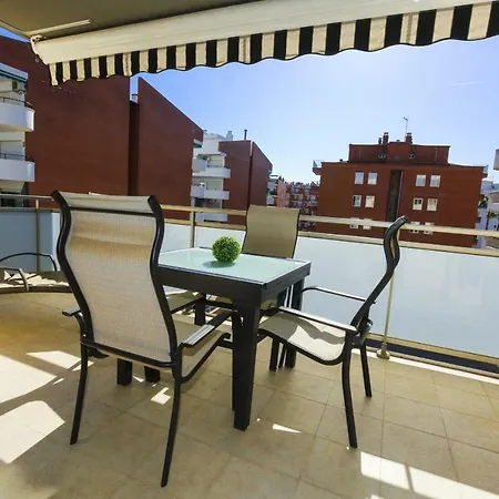 Maldivas Planet Costa Dorada Apartment *